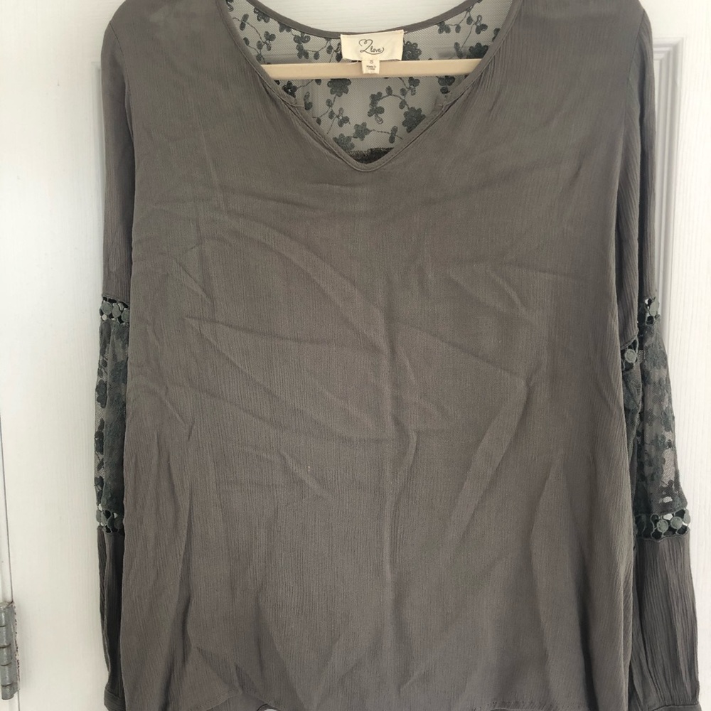 Boutique Blouse